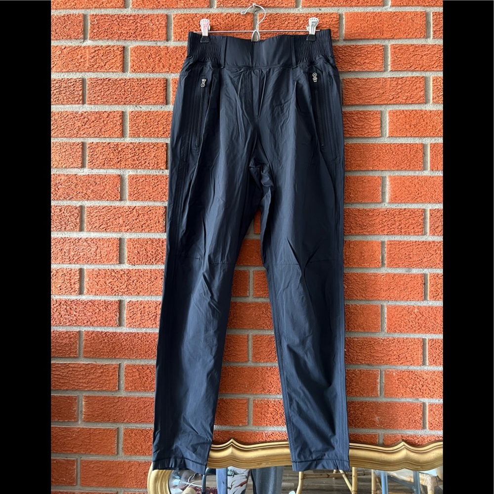 LULULEMON Lined Relaxed Fit Track Pant High Rise size 4